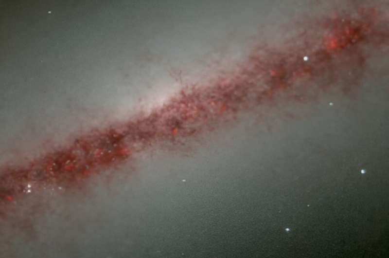 2024-08-23
天文學家利用 JWST 天文望遠鏡
探索 NGC 891 銀河的特性。 ...