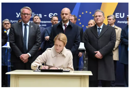 2025-12-13
歐盟理事會主席科斯塔宣布，在無限期凍結俄羅斯資產後，下一步將確保烏克蘭 20...