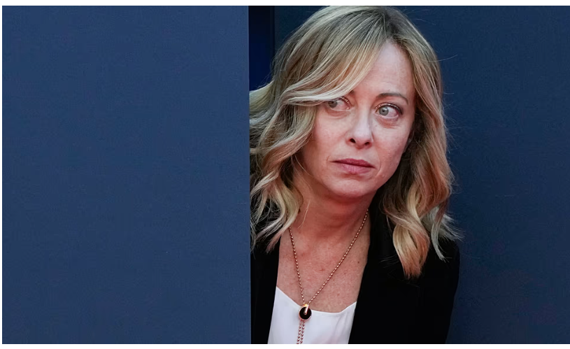 2025-12-15
歐洲踩紅線
歐盟強行動用俄羅斯資產　義大利猶豫遭白眼

澤倫斯基被逼到...