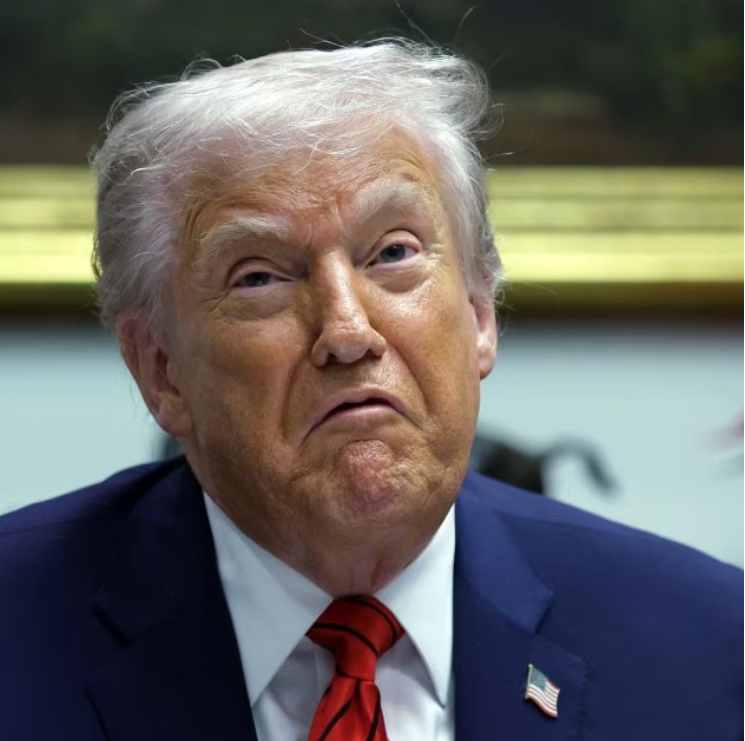 2025-12-18	

RESET
支持率暴跌至 38%
“ 最好的還在後頭 ”...